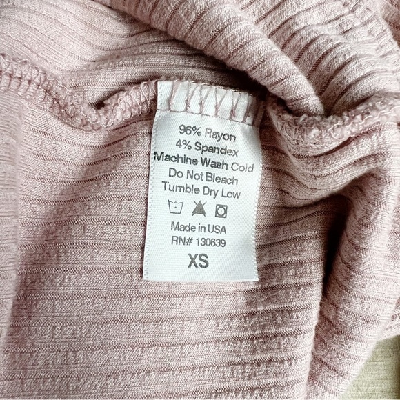 We The Free - Pink Wrap Around Crop Top with Ties - Sz. XS - Picture 6 of 6